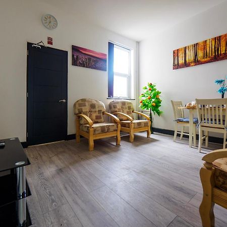Chatham Lodge Cosy Large Double Room 1 Stoke-on-Trent Exterior foto
